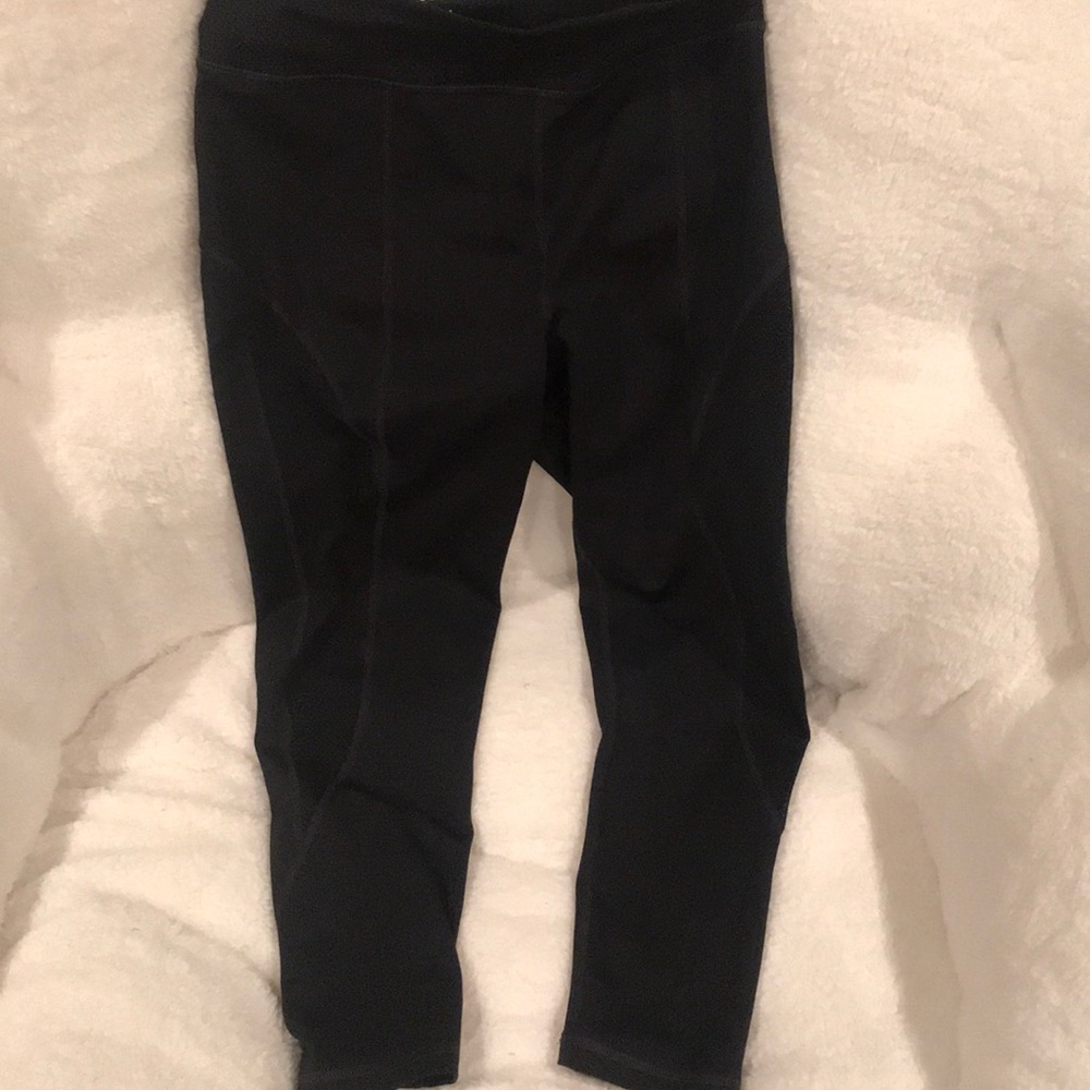Ivy Park work yoga Capri pants